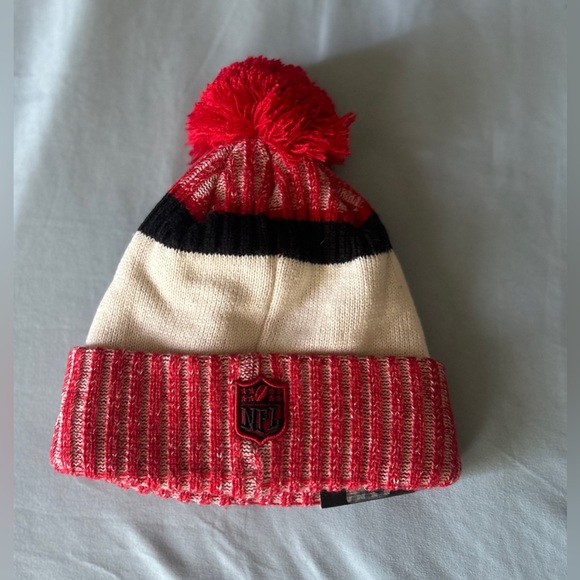 San Francisco 49ers New Era Nfl pom hat. - Picture 2 of 3